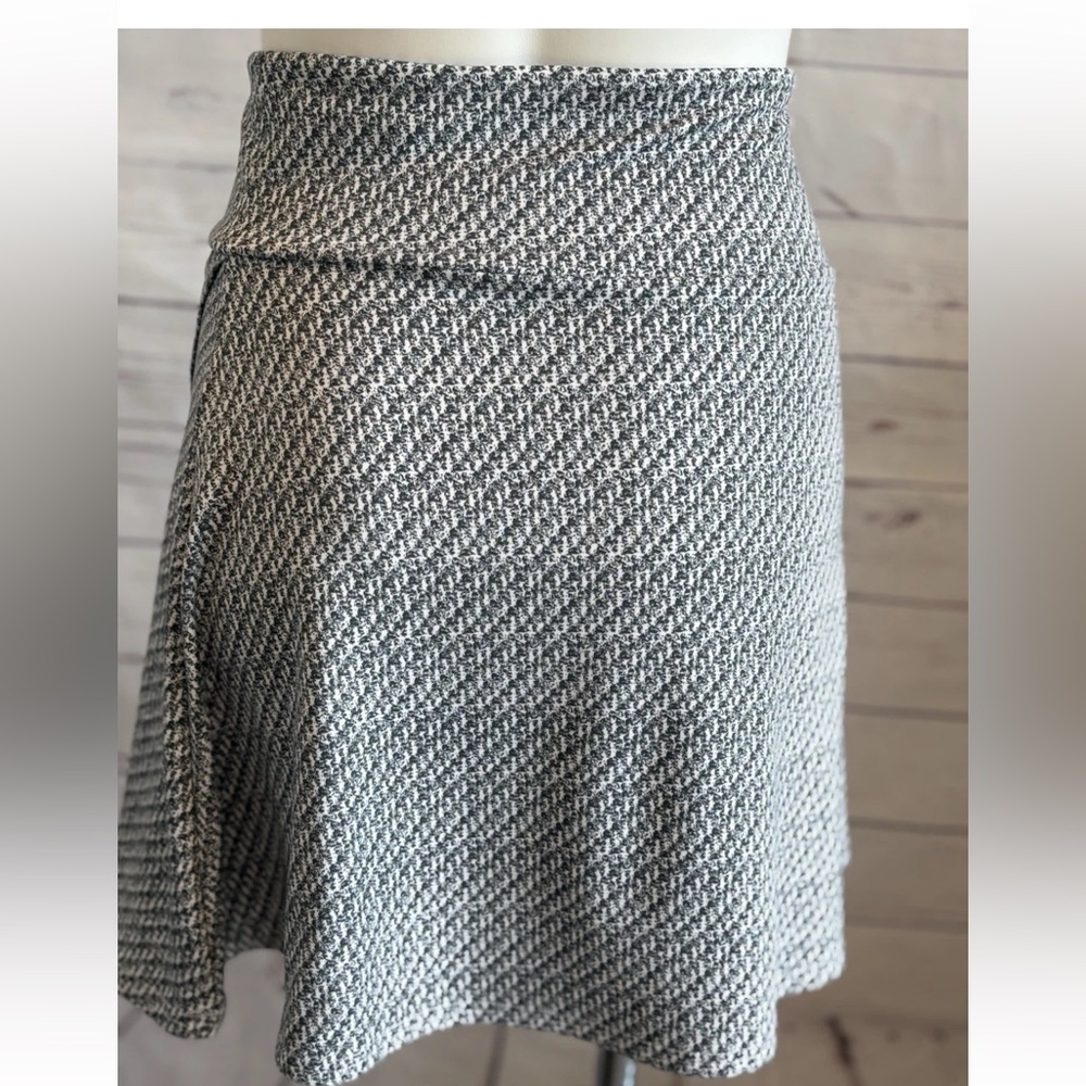 Soybu Lotus Athletic Wrap Skirt Size Small Gray Lightweight Active Wear NWOT - Picture 6 of 8